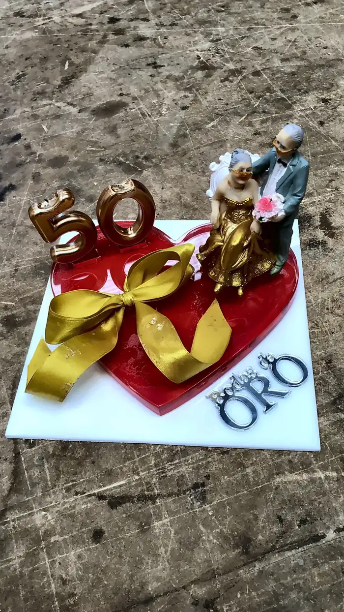 Base de acrílico para regalo de bodas de oro